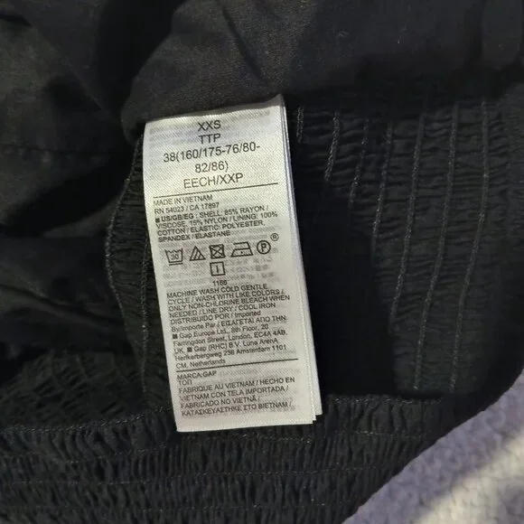 GAP Women's Black Ruched Top SZ XXS - Picture 7 of 7